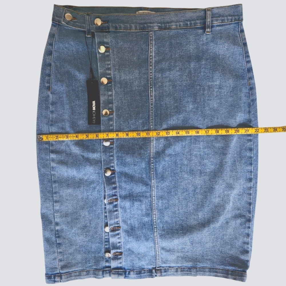 Fashion Nova Denim Midi Skirt Size 1 XL - Picture 11 of 15